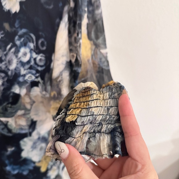 Amanda Uprichard Blue Floral Blouse Ruffle Size medium Revolve - Picture 3 of 8